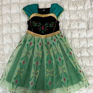 Princess Anna from “Disney’s Frozen, enchanting green Princess Gown/Costume.